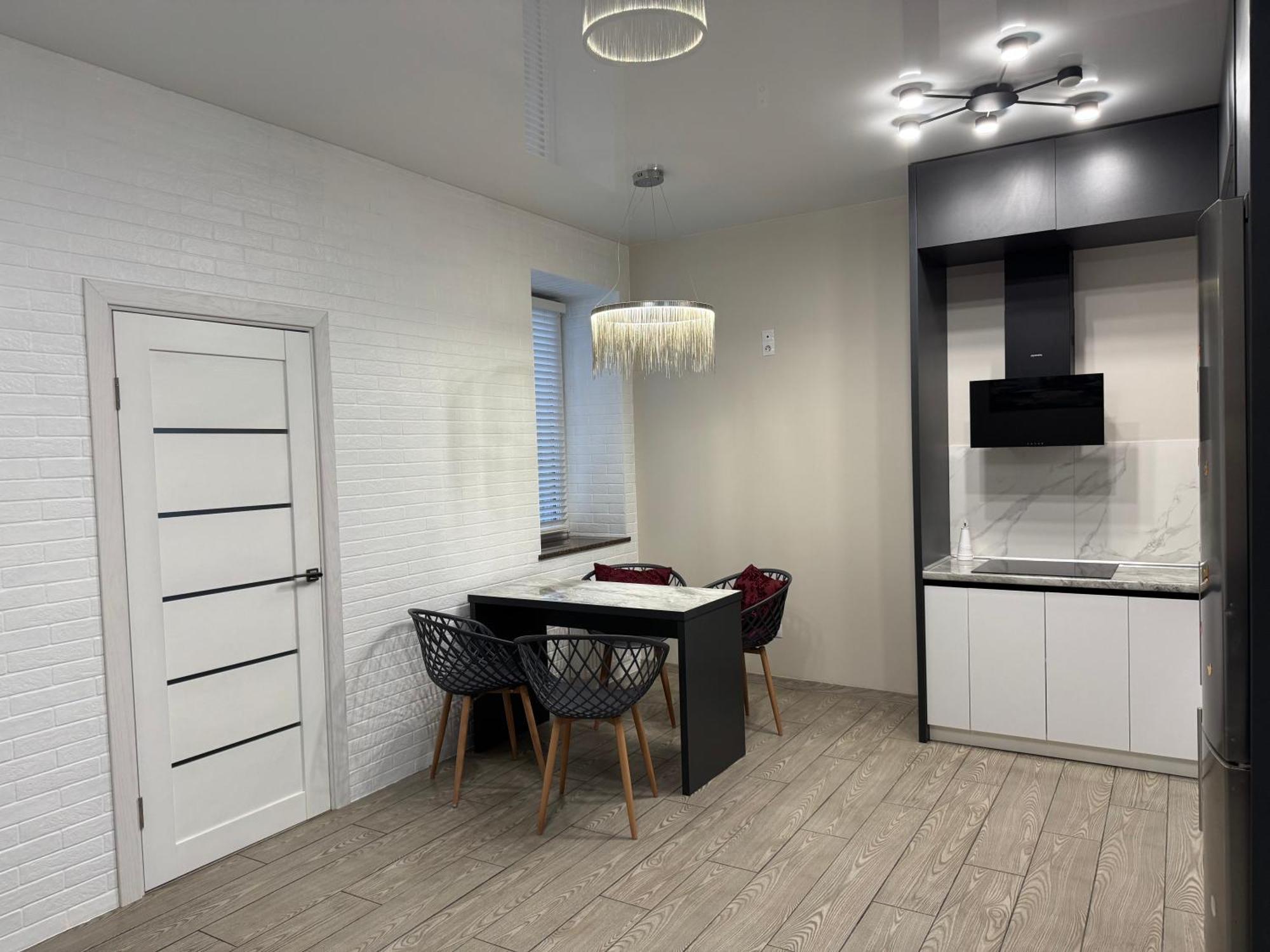 ריבנה Lux Apartment & Центр,Жк Театральний מראה חיצוני תמונה