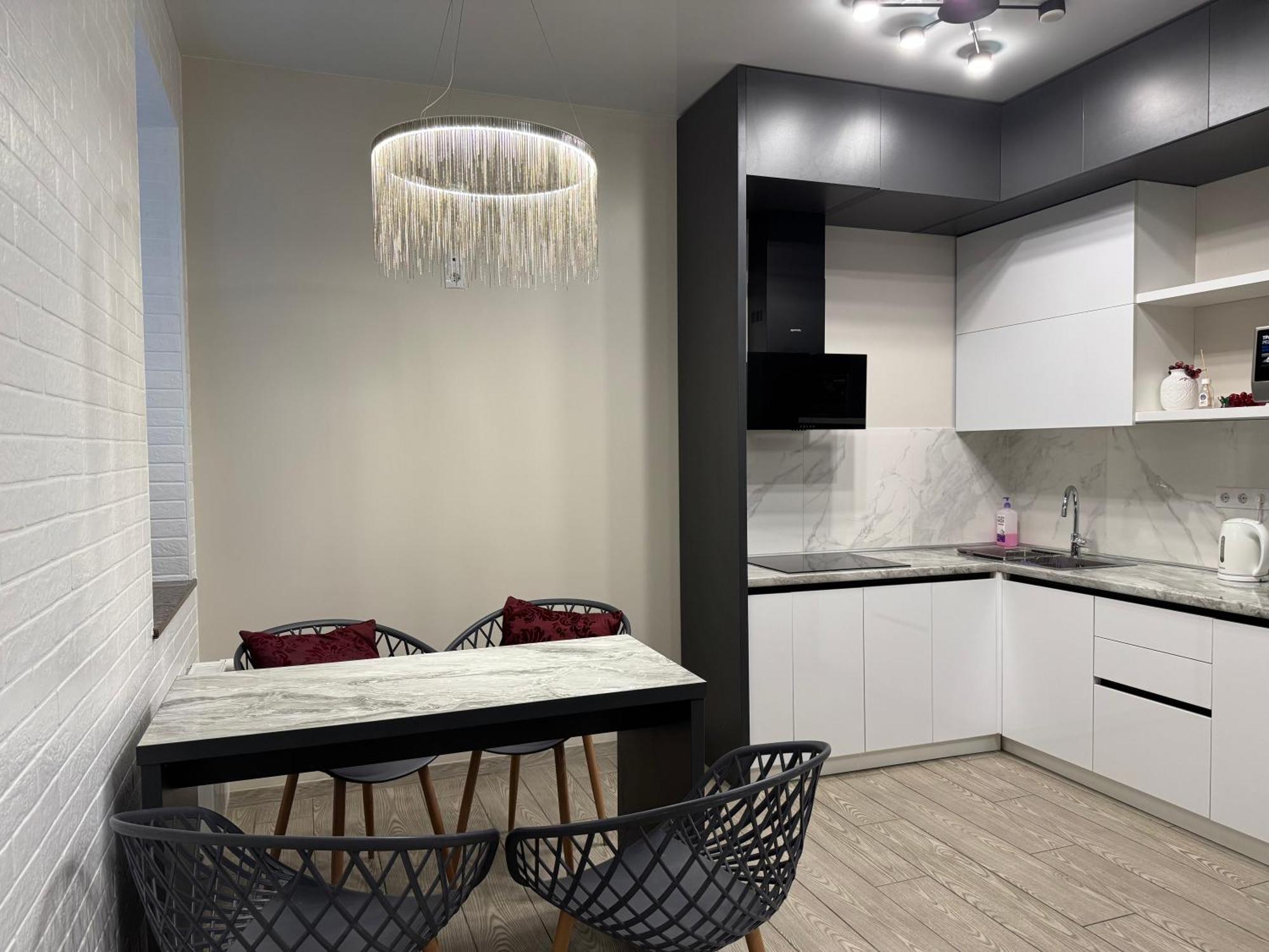 ריבנה Lux Apartment & Центр,Жк Театральний מראה חיצוני תמונה