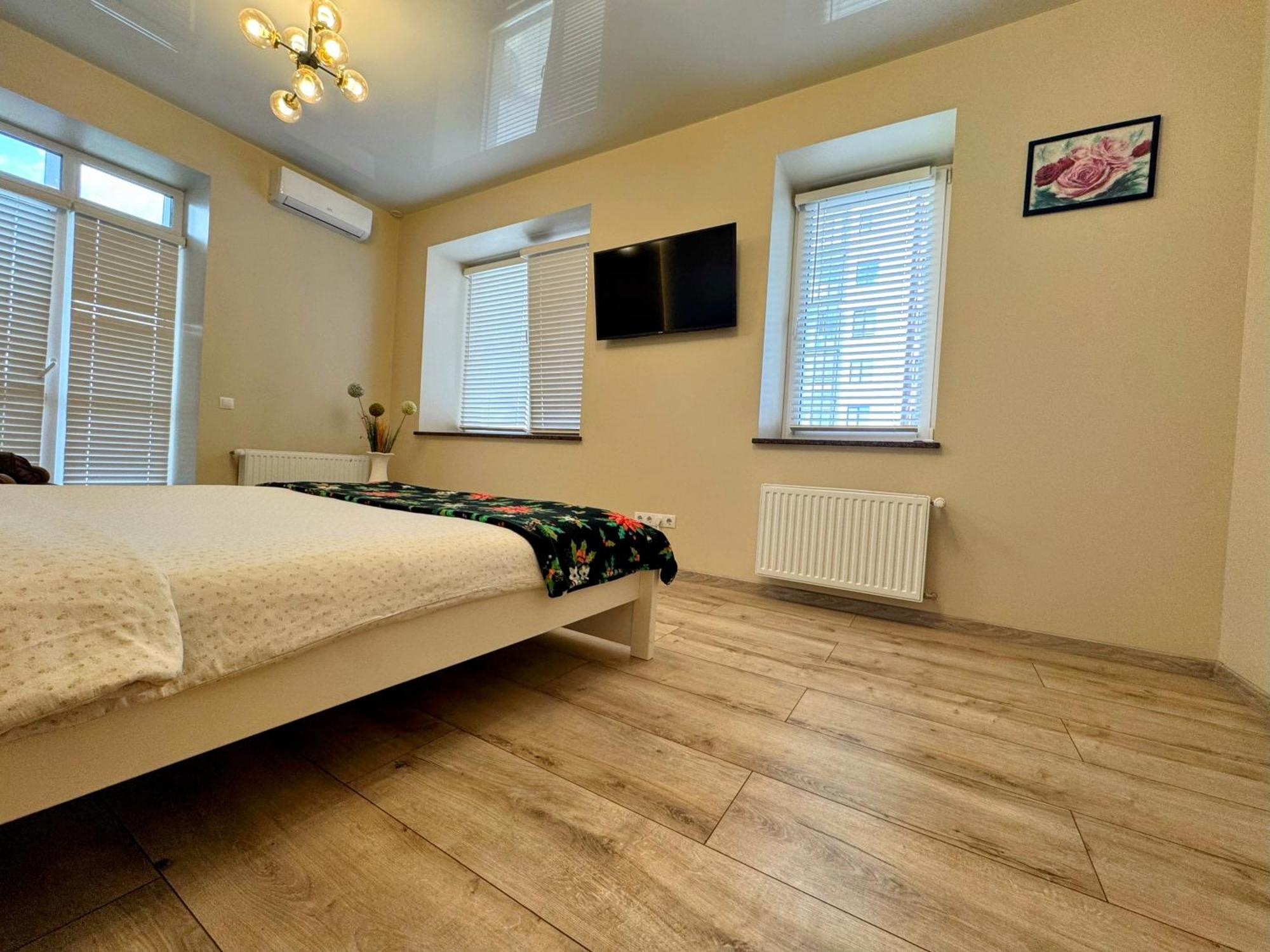 ריבנה Lux Apartment & Центр,Жк Театральний מראה חיצוני תמונה